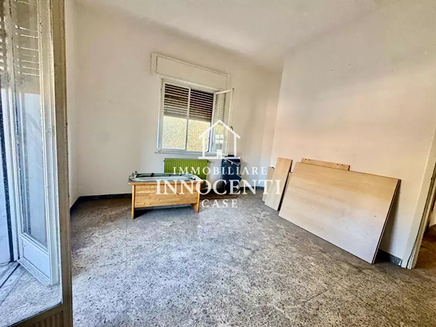 Immagine 29 di Appartamento in vendita  a Massa