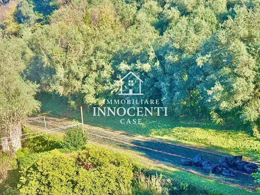 Immagine 35 di Appartamento in vendita  a Massa