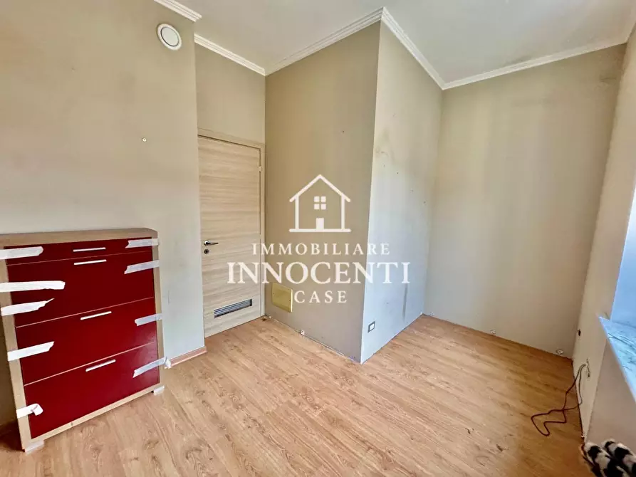 Immagine 22 di Casa bifamiliare in vendita  a Massa