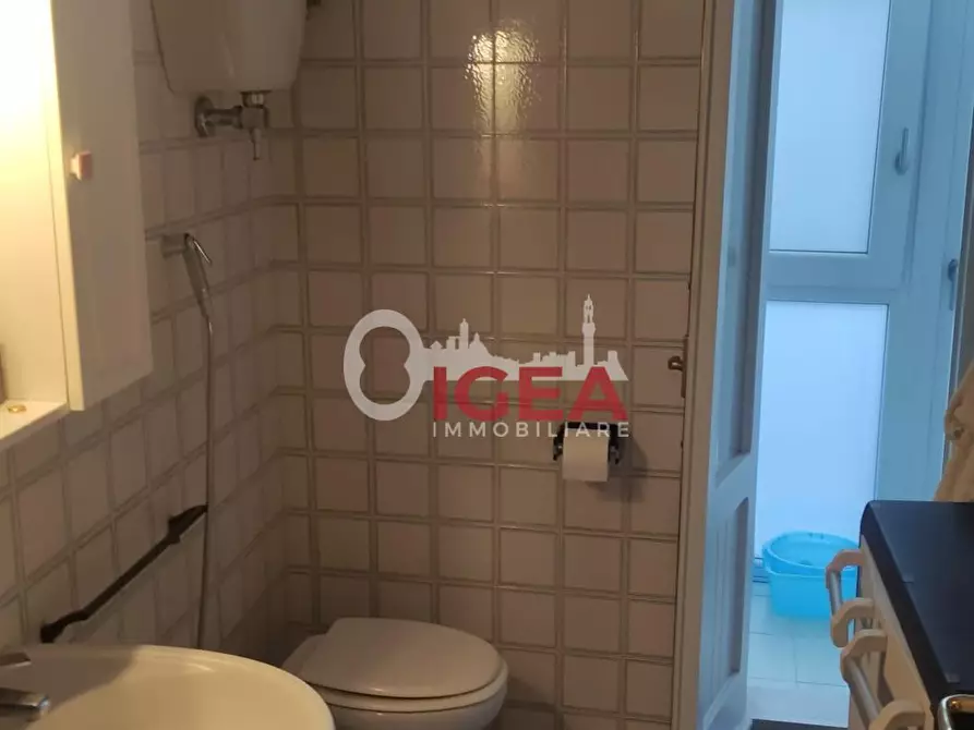 Immagine 20 di Appartamento in vendita  a Siena