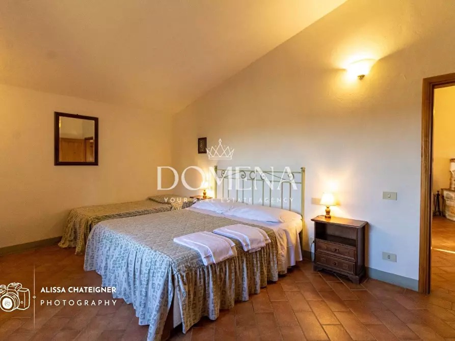Immagine 36 di Casa colonica in vendita  a San Gimignano