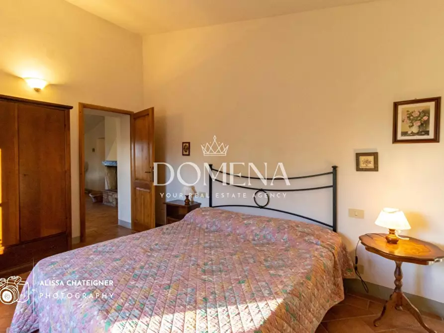 Immagine 47 di Casa colonica in vendita  a San Gimignano