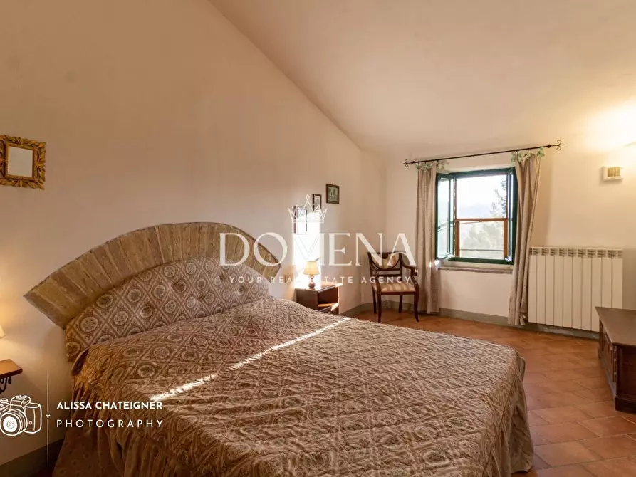 Immagine 49 di Casa colonica in vendita  a San Gimignano