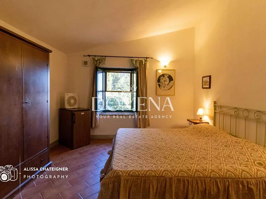 Immagine 39 di Casa colonica in vendita  a San Gimignano