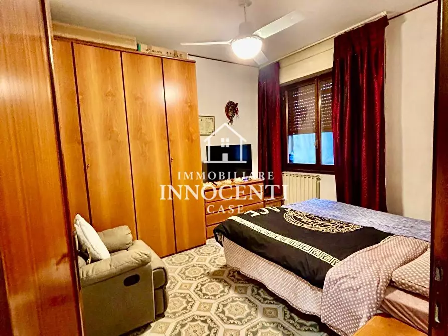 Immagine 8 di Appartamento in vendita  a Massa