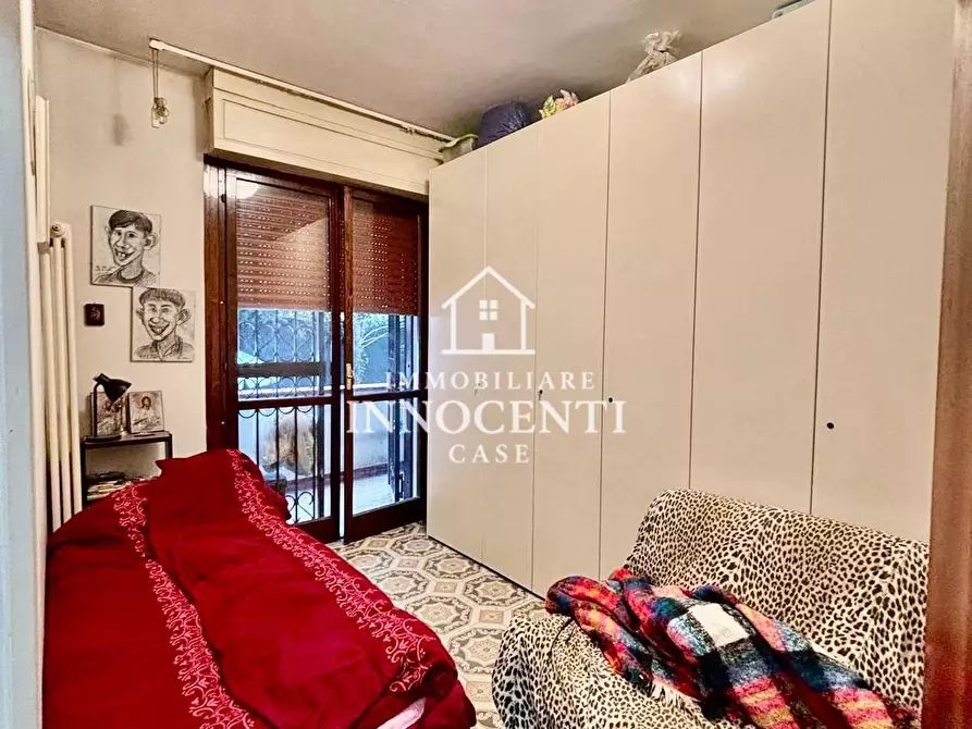 Immagine 6 di Appartamento in vendita  a Massa