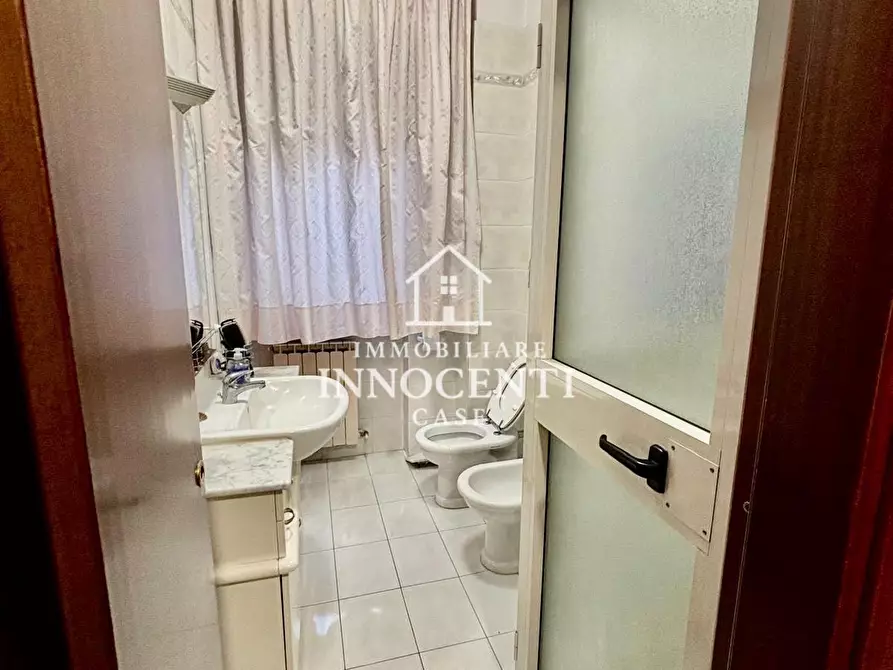 Immagine 14 di Appartamento in vendita  a Massa