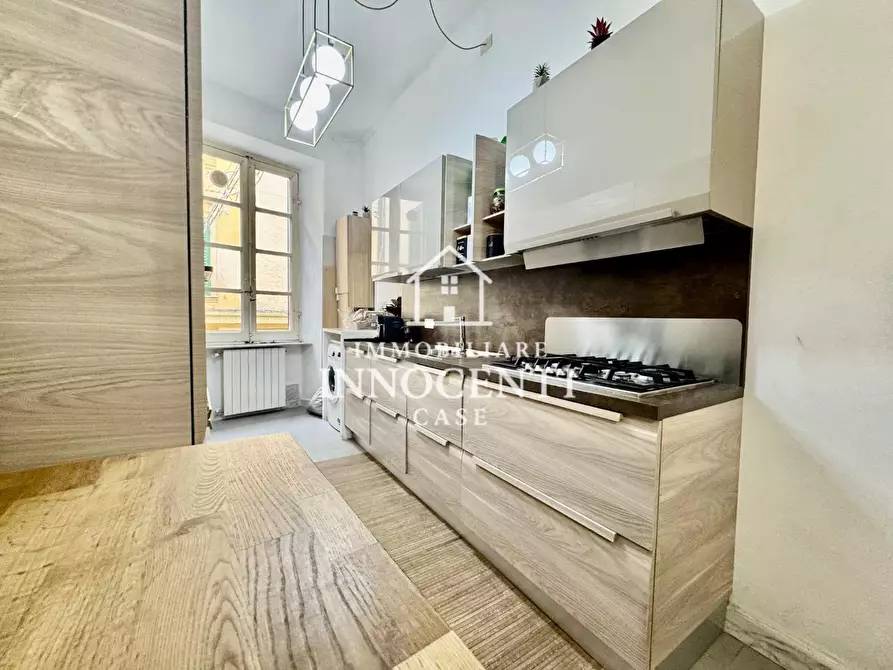 Immagine 7 di Appartamento in vendita  a Massa