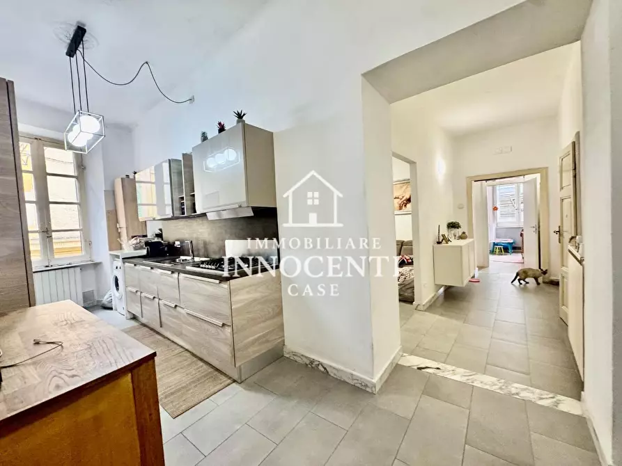 Immagine 8 di Appartamento in vendita  a Massa