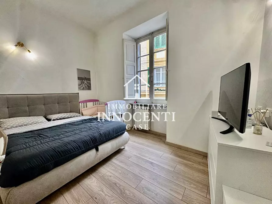 Immagine 19 di Appartamento in vendita  a Massa