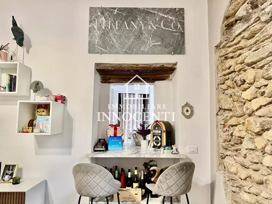 Immagine 3 di Appartamento in vendita  a Massa