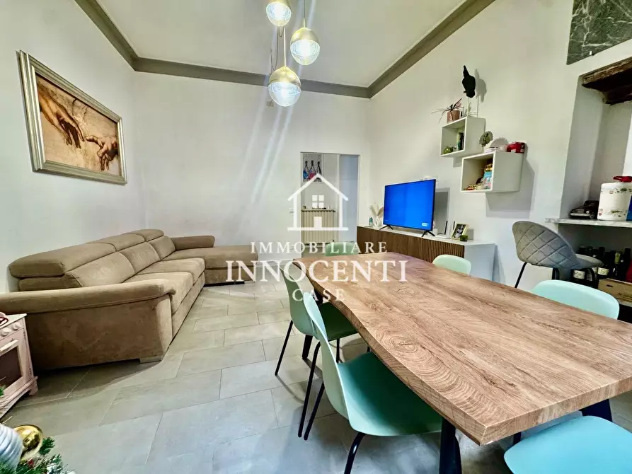 Immagine 5 di Appartamento in vendita  a Massa