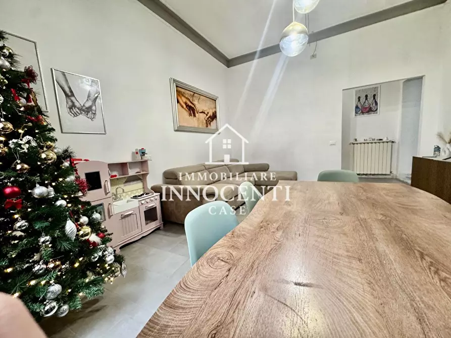 Immagine 6 di Appartamento in vendita  a Massa