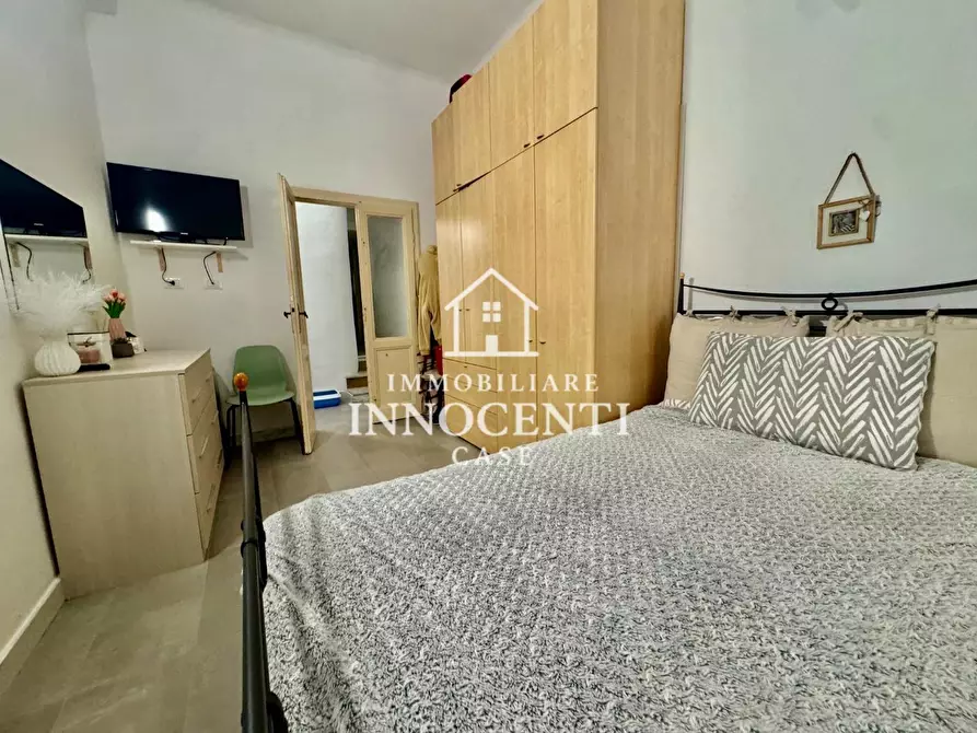 Immagine 22 di Appartamento in vendita  a Massa