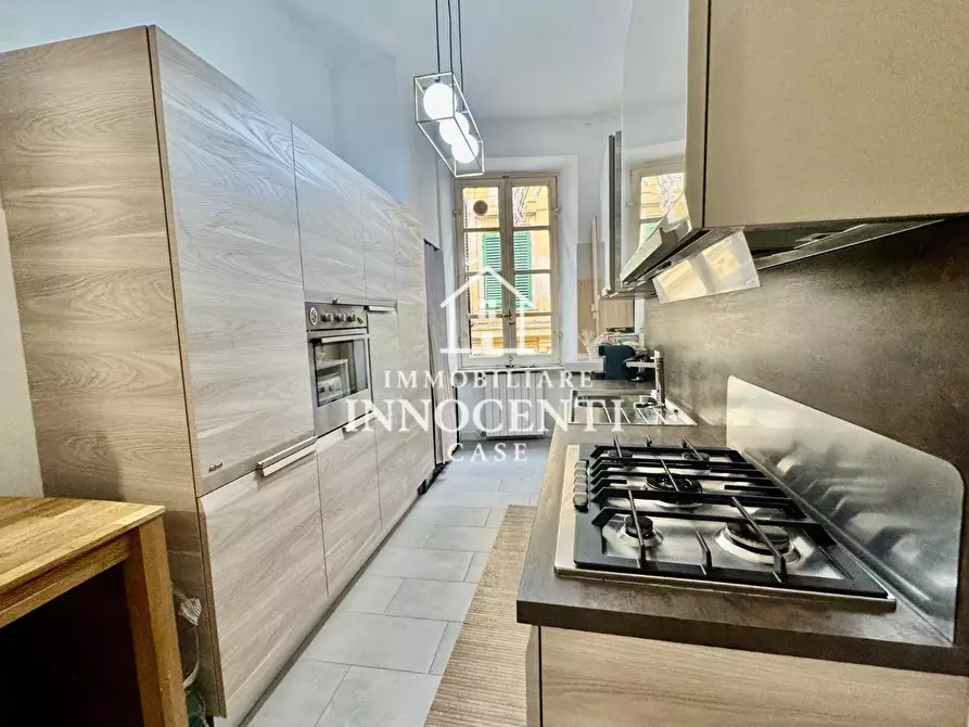 Immagine 10 di Appartamento in vendita  a Massa