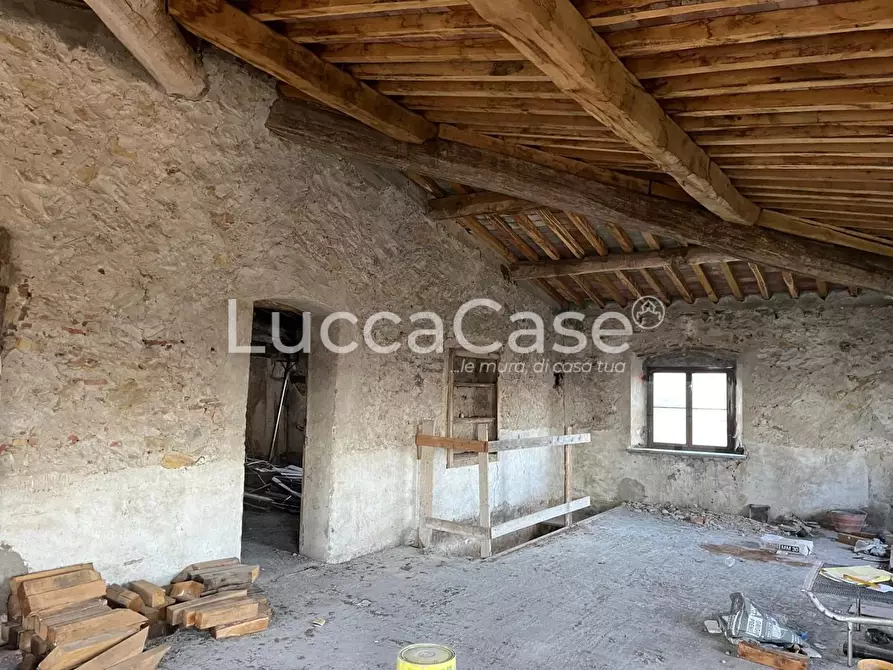 Immagine 6 di Terratetto in vendita  a Lucca