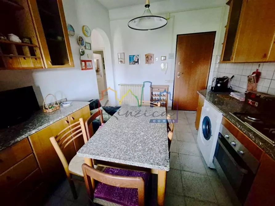 Immagine 6 di Appartamento in vendita  a Cascina