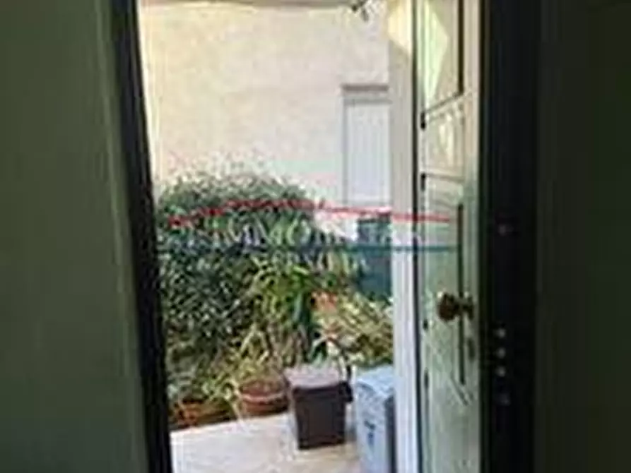 Immagine 22 di Casa trifamiliare in vendita  a Montignoso