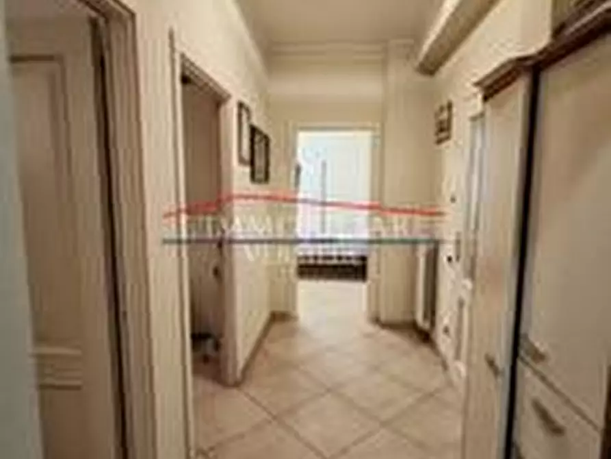 Immagine 10 di Casa trifamiliare in vendita  a Montignoso