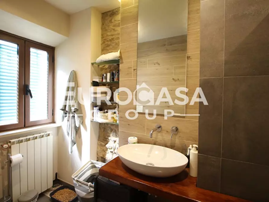 Immagine 6 di Terratetto in vendita  a Lucca