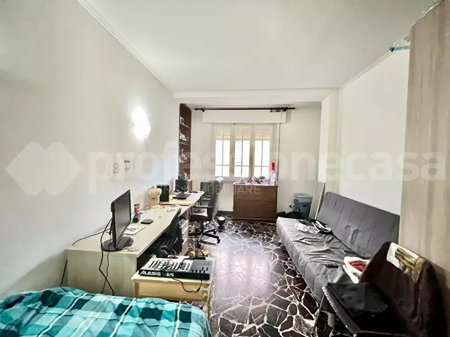 Immagine 13 di Appartamento in vendita  a Pisa