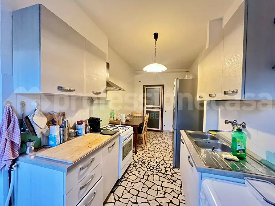 Immagine 19 di Appartamento in vendita  a Pisa