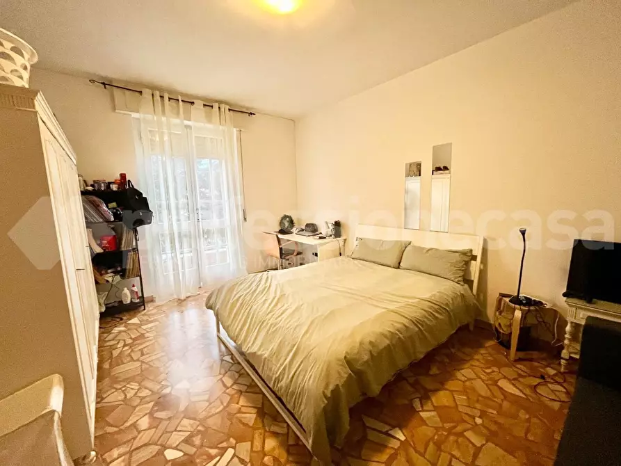 Immagine 4 di Appartamento in vendita  a Pisa