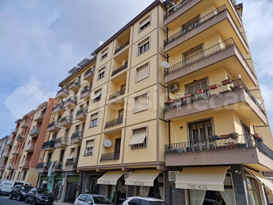 Immagine 1 di Appartamento in vendita  a Pisa