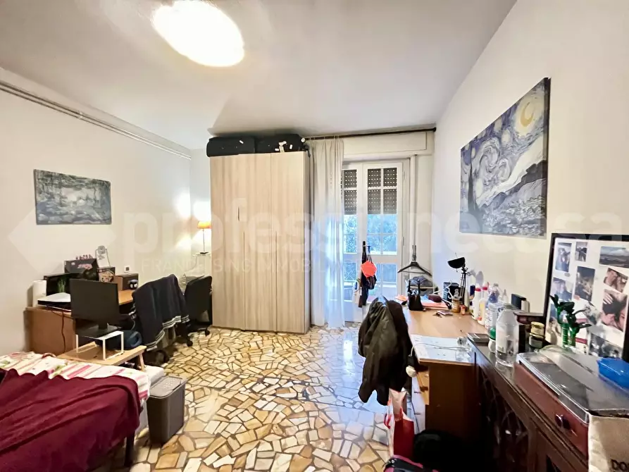 Immagine 9 di Appartamento in vendita  a Pisa