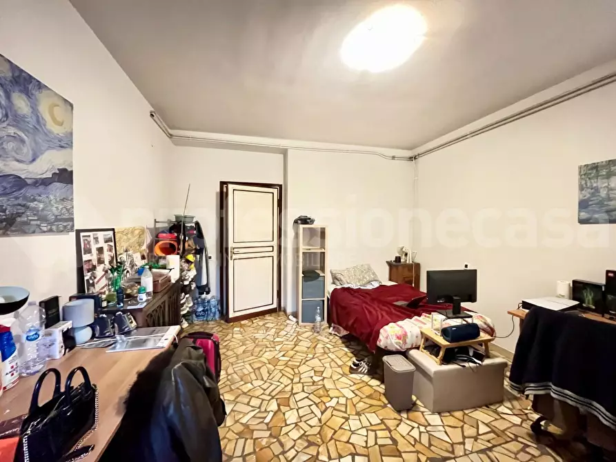 Immagine 10 di Appartamento in vendita  a Pisa