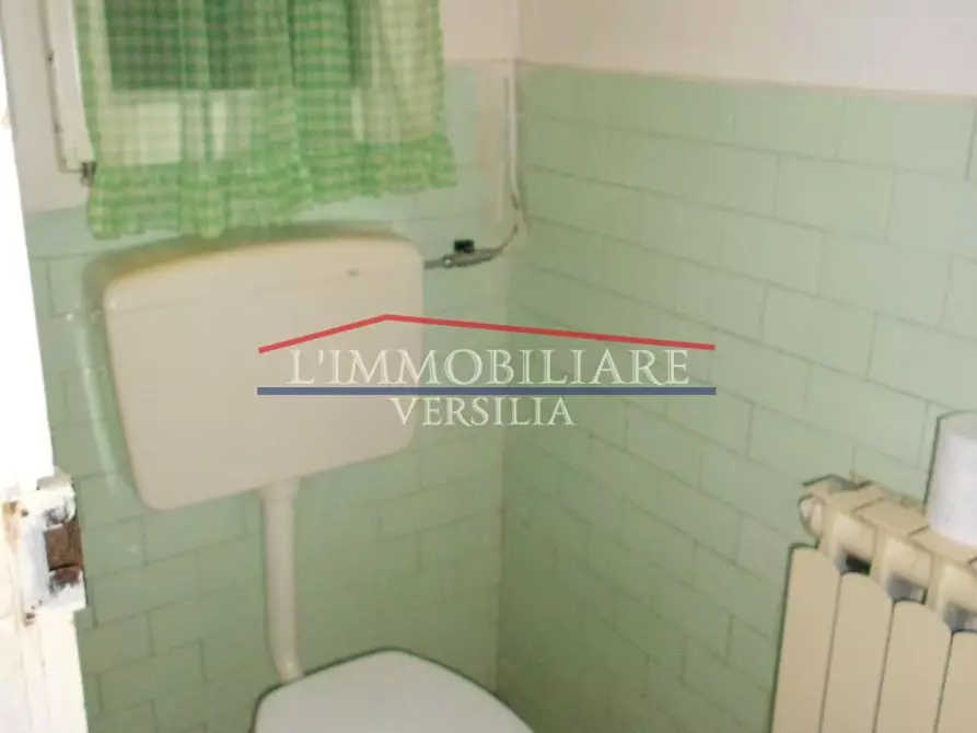 Immagine 35 di Casa indipendente in vendita  a Massa