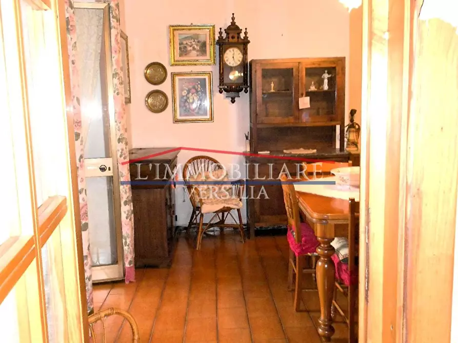 Immagine 9 di Casa indipendente in vendita  a Massa