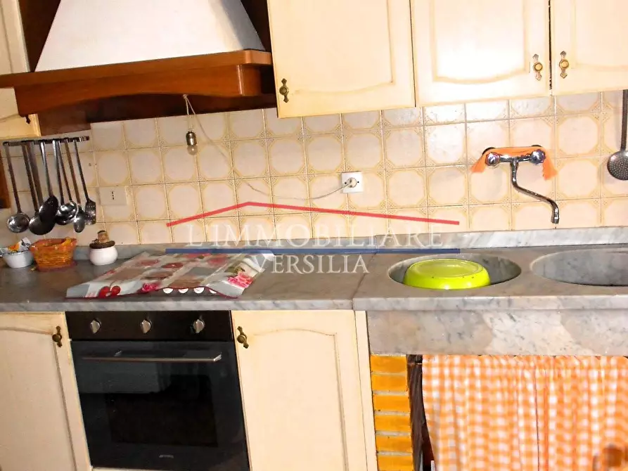 Immagine 20 di Casa indipendente in vendita  a Massa