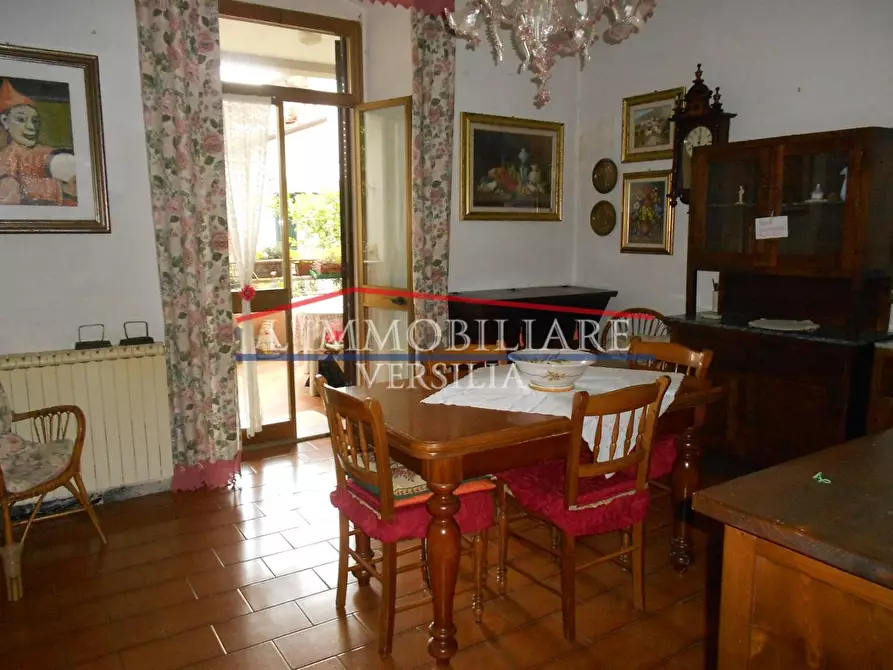 Immagine 7 di Casa indipendente in vendita  a Massa