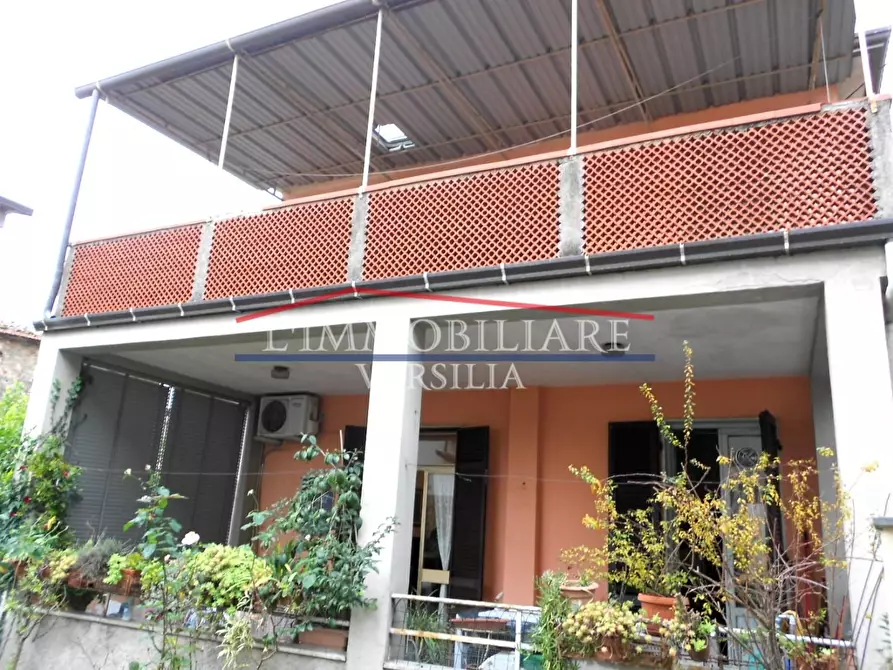 Immagine 5 di Casa indipendente in vendita  a Massa