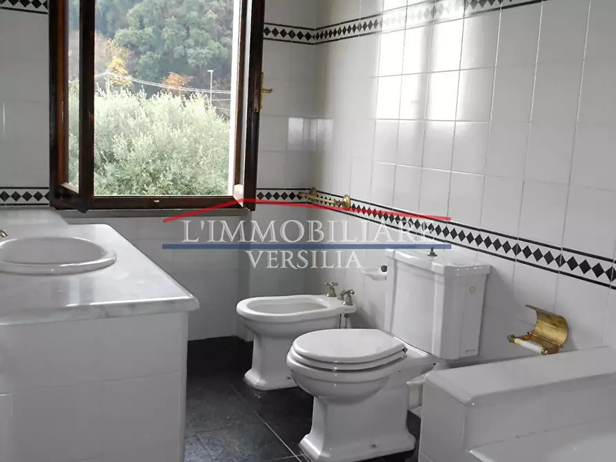 Immagine 64 di Terratetto in vendita  a Montignoso