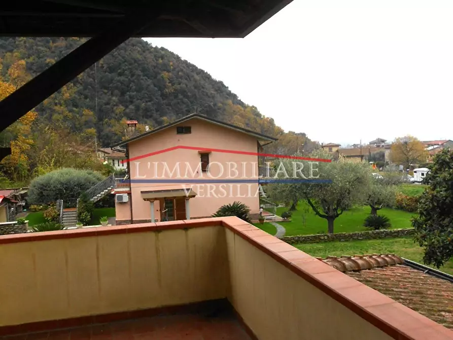 Immagine 8 di Terratetto in vendita  a Montignoso