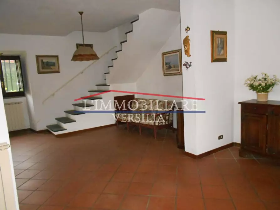 Immagine 20 di Terratetto in vendita  a Montignoso