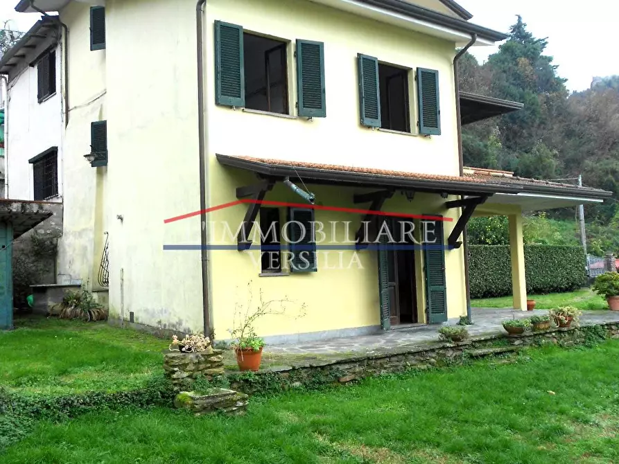 Immagine 7 di Terratetto in vendita  a Montignoso