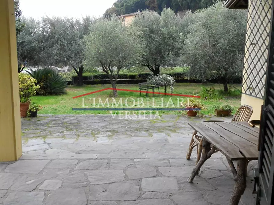 Immagine 27 di Terratetto in vendita  a Montignoso