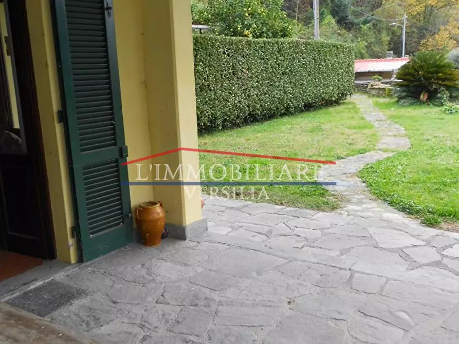 Immagine 53 di Terratetto in vendita  a Montignoso