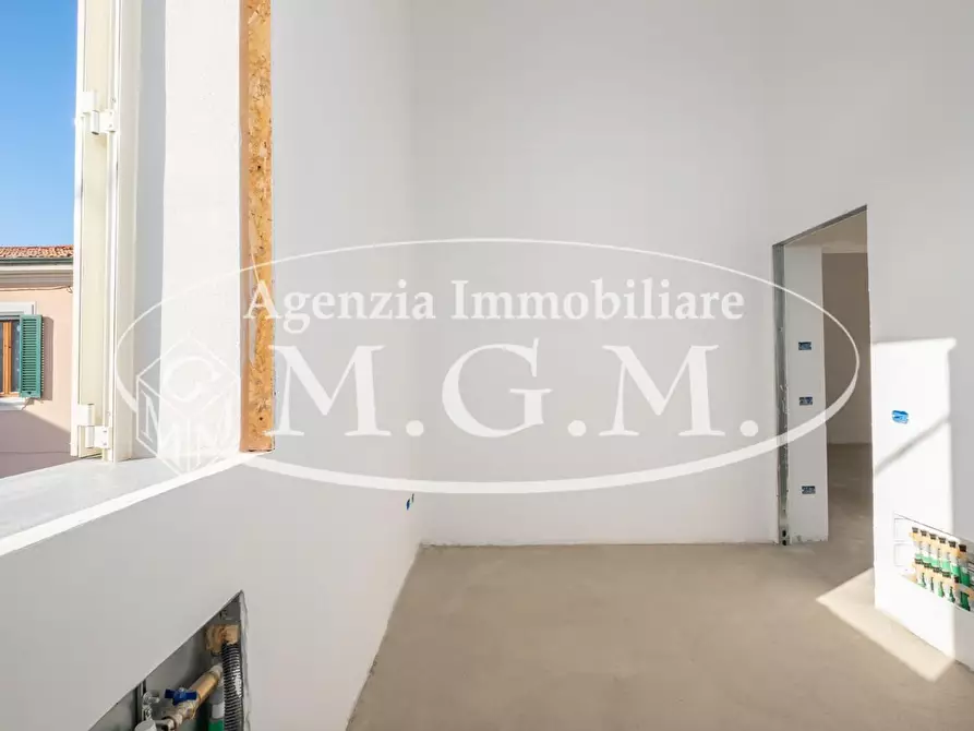 Immagine 22 di Appartamento in vendita  a Pontedera