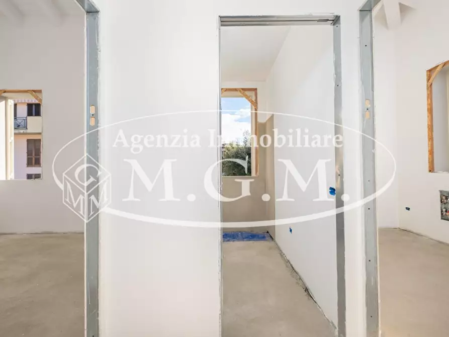 Immagine 17 di Appartamento in vendita  a Pontedera