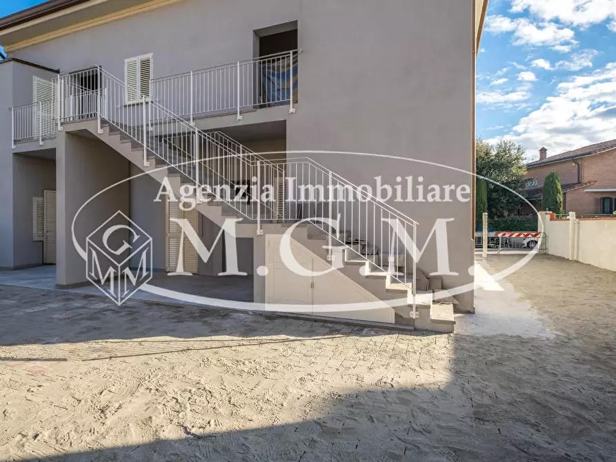 Immagine 6 di Appartamento in vendita  a Pontedera