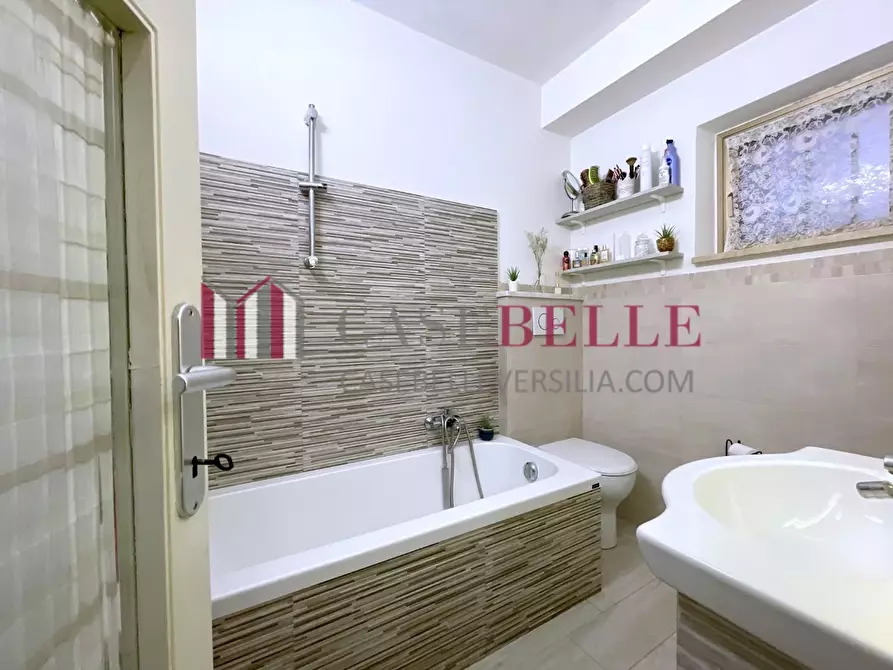 Immagine 17 di Terratetto in vendita  a Massarosa