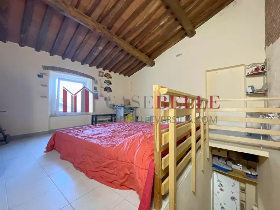 Immagine 39 di Terratetto in vendita  a Massarosa