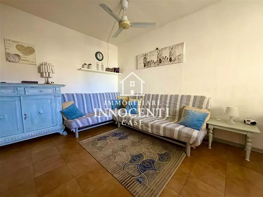 Immagine 3 di Appartamento in vendita  a Massa