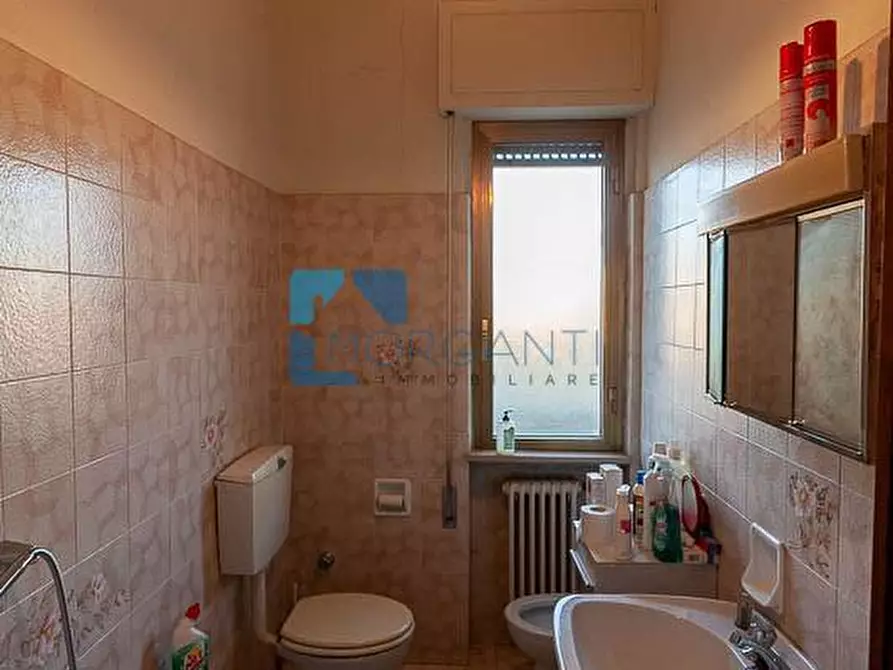 Immagine 17 di Appartamento in vendita  a Camaiore