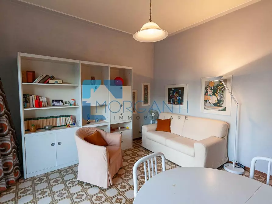 Immagine 1 di Appartamento in vendita  a Camaiore