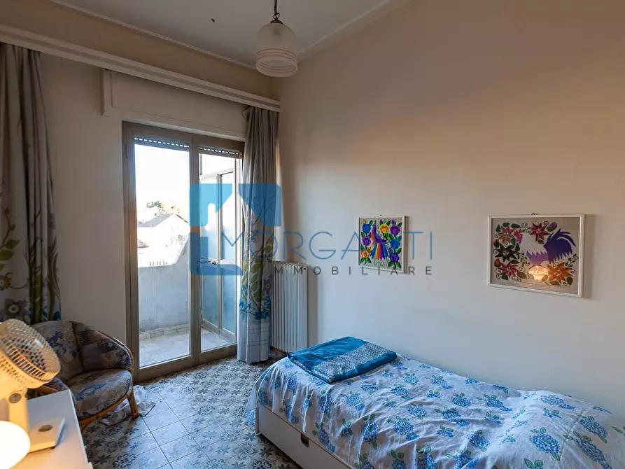 Immagine 12 di Appartamento in vendita  a Camaiore